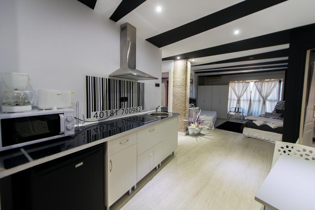 Apartamentos Los Angeles Alcaniz Ngoại thất bức ảnh