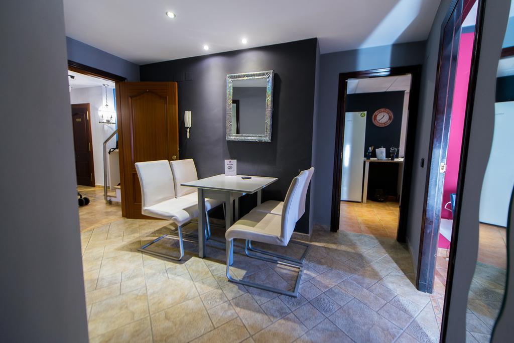 Apartamentos Los Angeles Alcaniz Ngoại thất bức ảnh