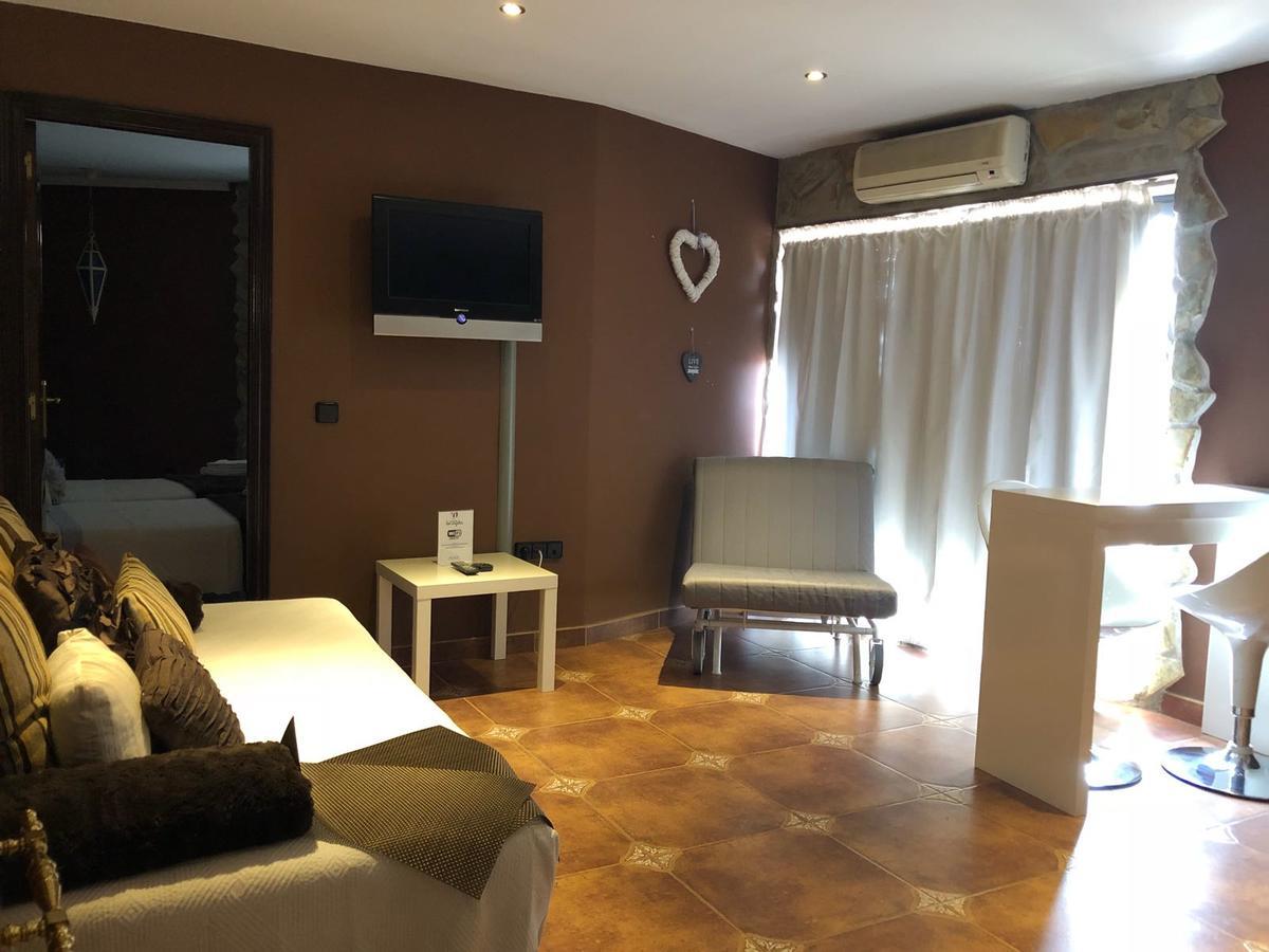 Apartamentos Los Angeles Alcaniz Ngoại thất bức ảnh